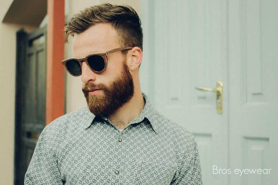 Wooden Georgian eyewear sold in two Spanish cities geotv.ge
